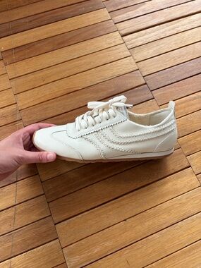 Dolce Vita Cream White Leather Sneakers